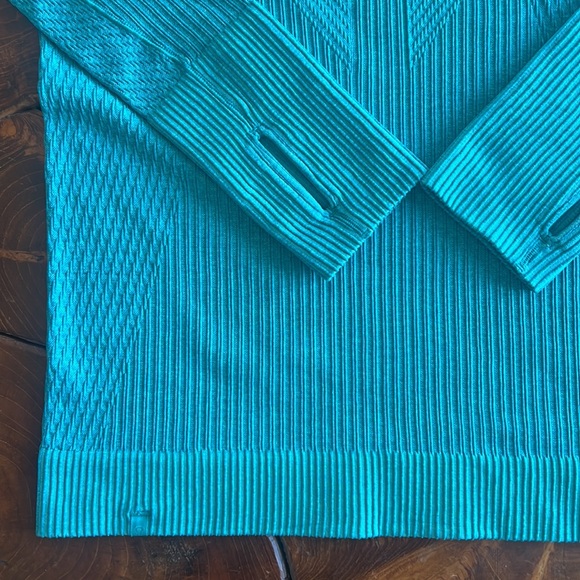 Lululemon Long Sleeve Shirt, Turquoise - Picture 6 of 12